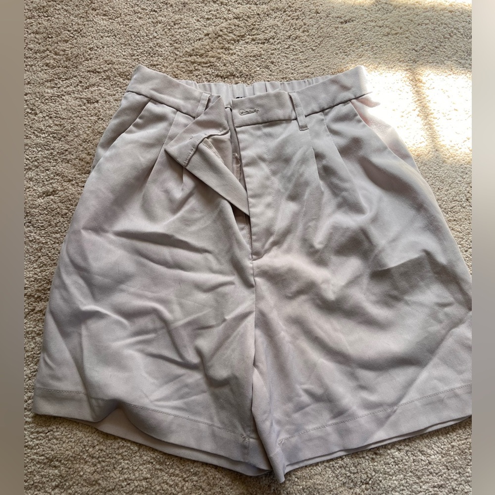 Kahki Shorts